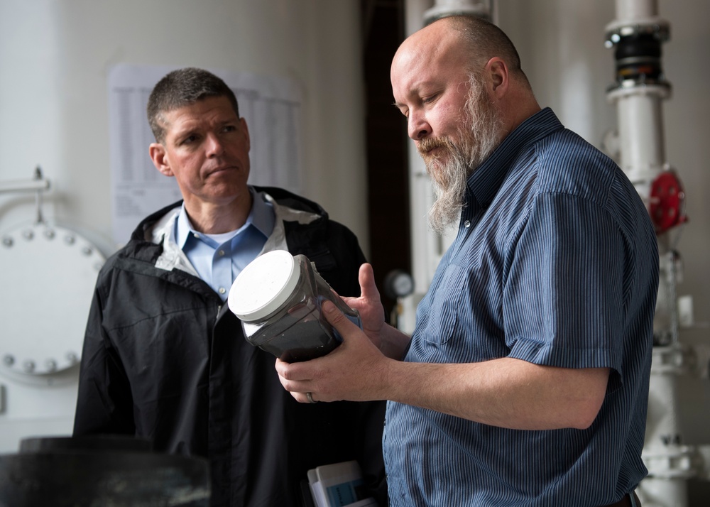 ASAF for Installations, Enviornment and Energy visits Kirtland