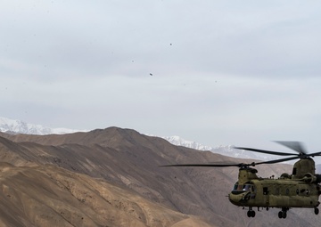 83rd ERQS Guardian Angels conduct training flight with Task Force Brawler