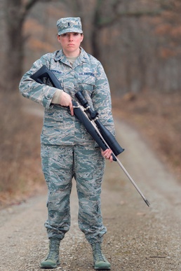 On Target: Illinois Guard Human Resource Officer Was Air Force’s First Female Sniper
