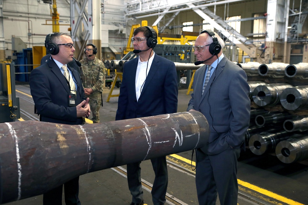 Army secretary talks vision, priorities in visit to historic Army arsenal