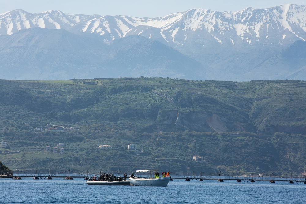 MRF participates in small boat investigation training in Souda Bay