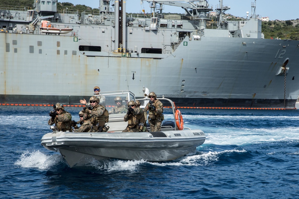 MRF participates in small boat investigation training in Souda Bay