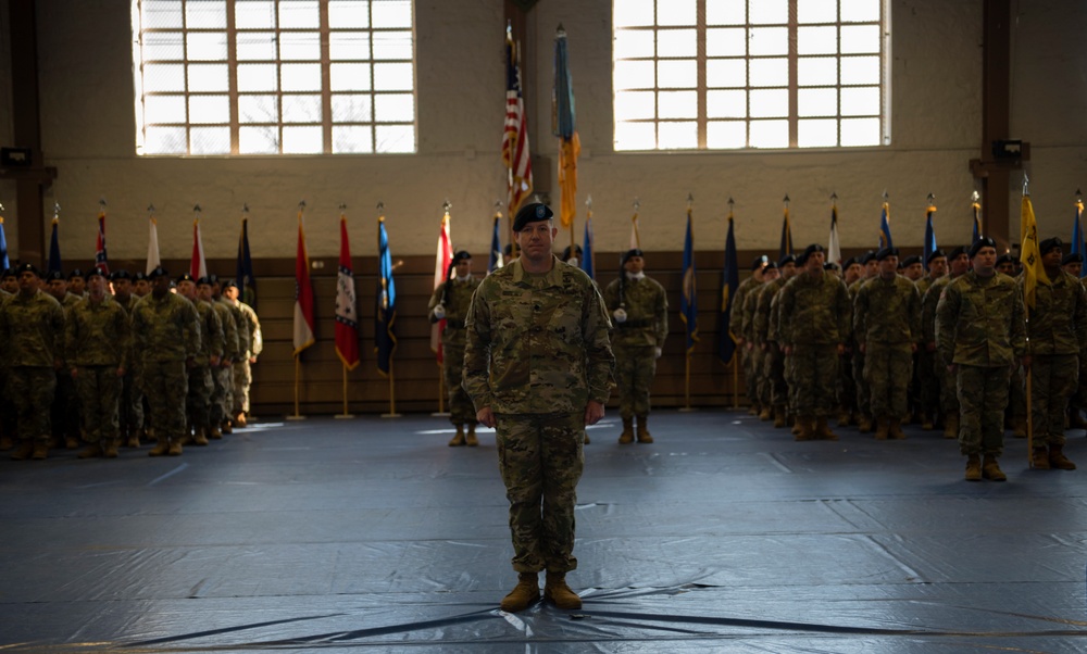 ‘Burt’s Knights’ battalion welcomes new commander