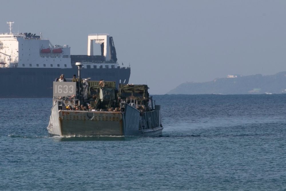 31st MEU Marines conduct HADR training
