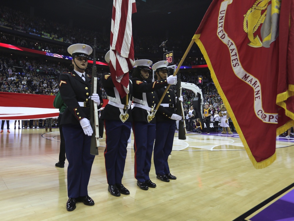 All-woman Marine color guard opens for Women's Final Four championship