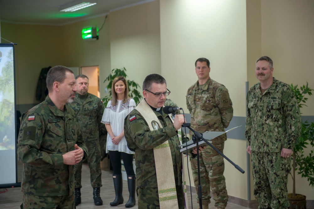 Naval Support Facility Redzikowo Hosts Polish Army