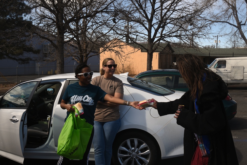 Schriever Airmen aid homeless