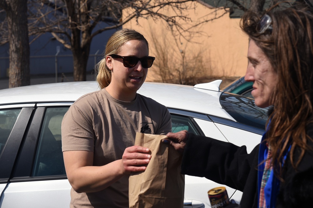 Schriever Airmen aid homeless
