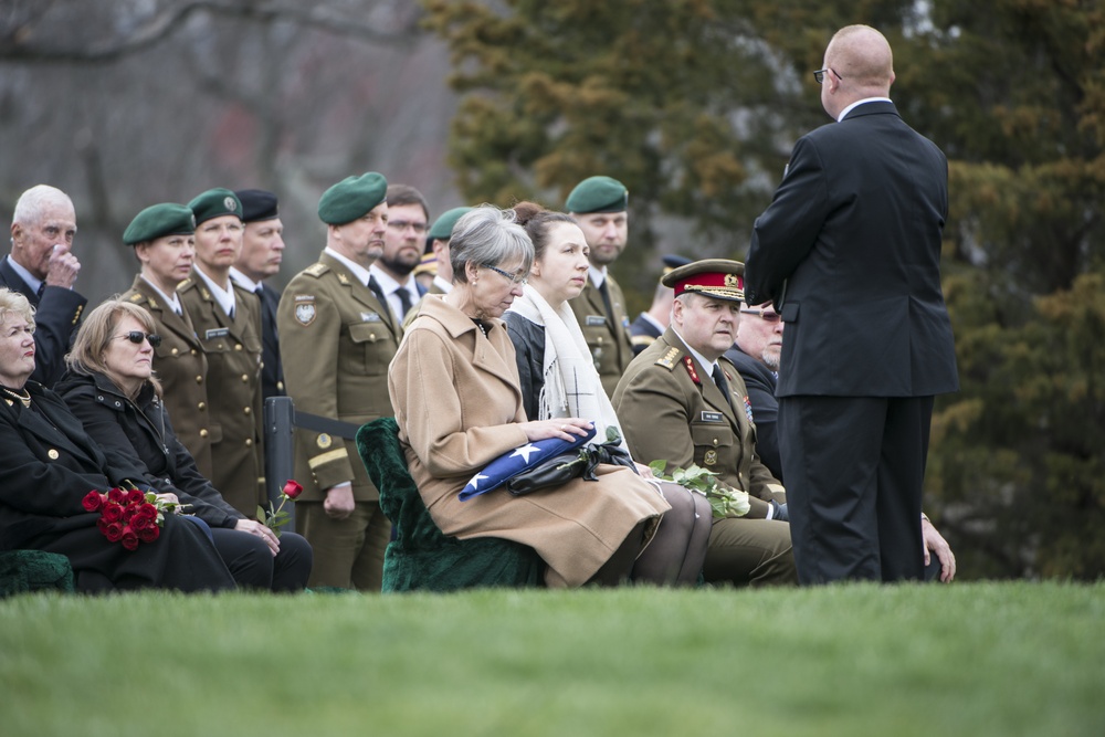 Full Honors Funeral for U.S. Army Col. Aleksander Einseln in Section 34