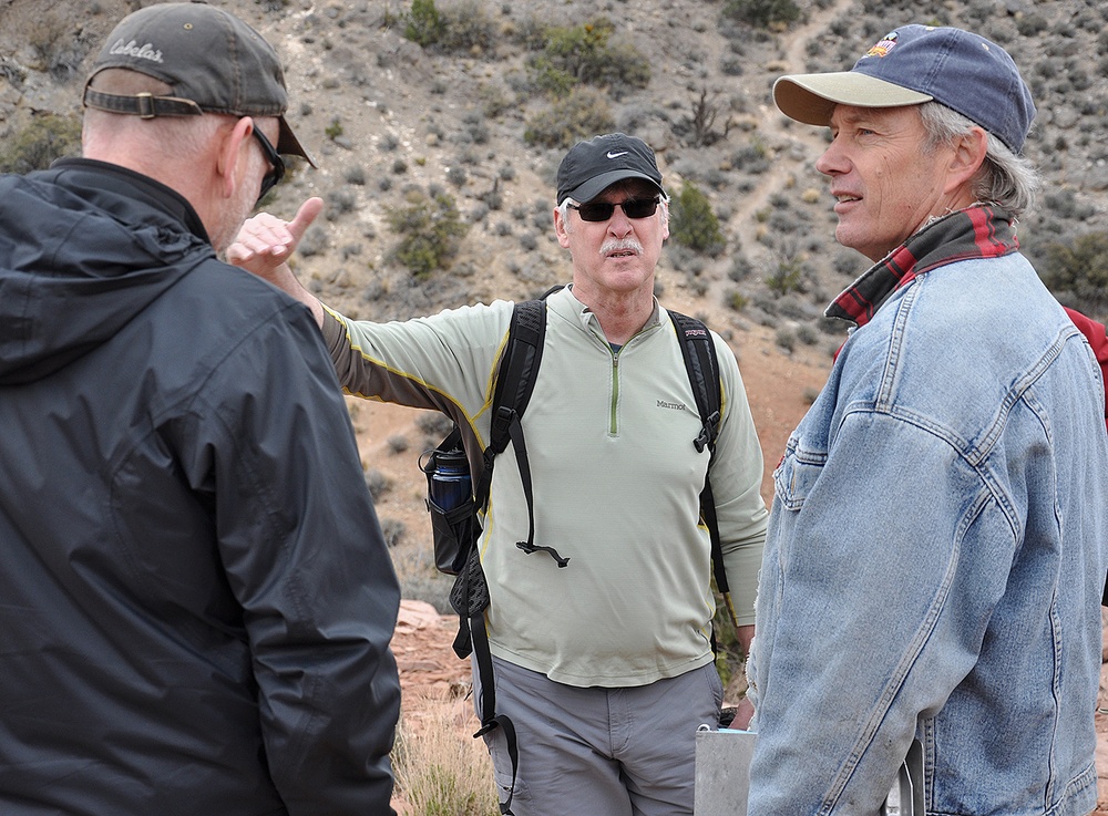 Geologists learn studying past holds keys to future during visit to Red Rock Canyon