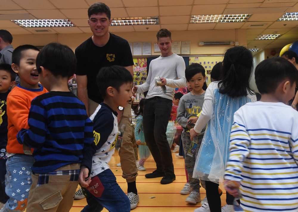 Sterett Sailors visit Hong Kong kindergarten