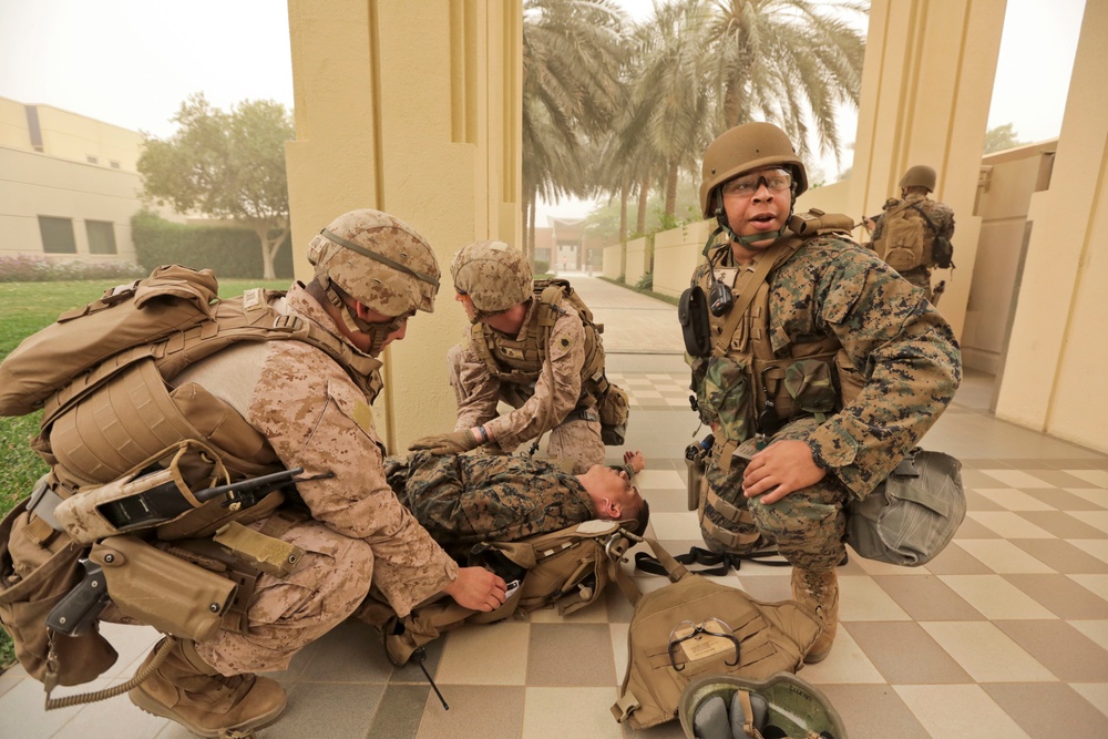 FASTCENT Marines run embassy drills