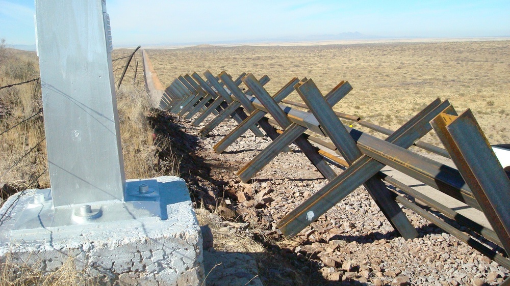Existing barrier near Santa Teresa