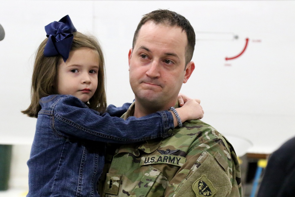 Wisconsin Army National Guard aviators leave for Afghanistan mission