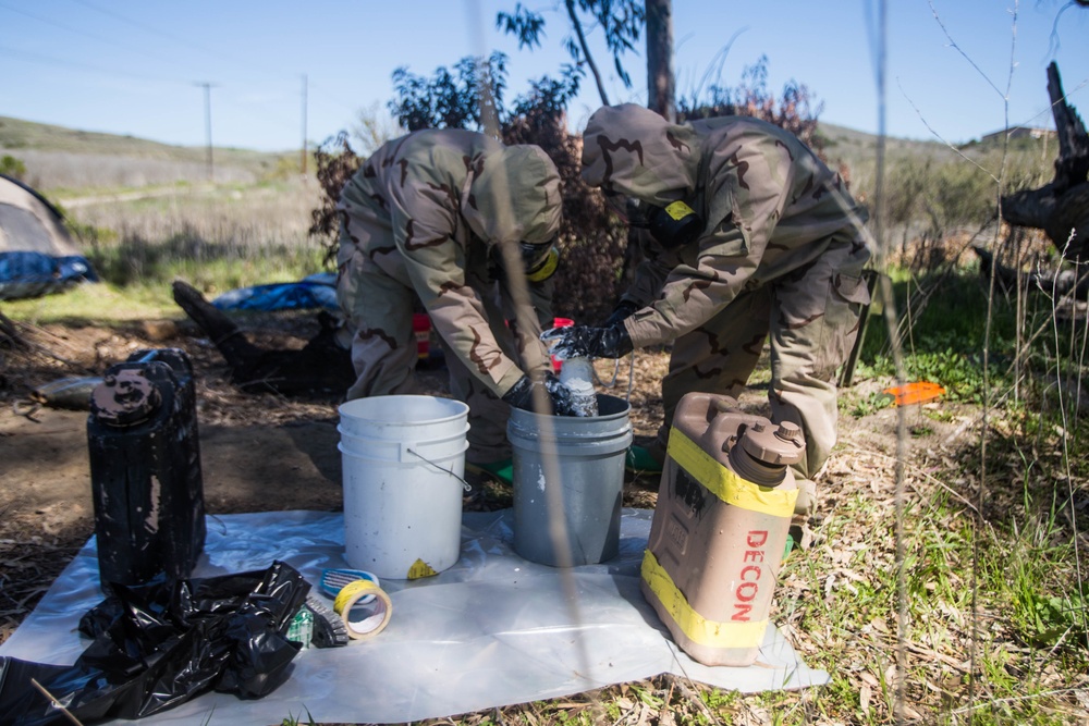 2018 Explosive Ordnance Disposal Team Competition