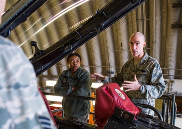 Airmen receive tour from command team