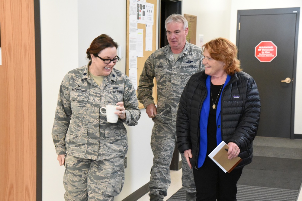 Senator Heidi Heitkamp visits 119th Wing, Fargo N.D.