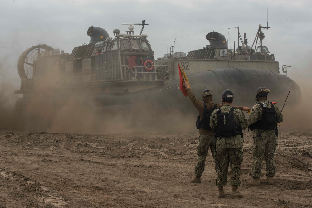 LCAC Operations