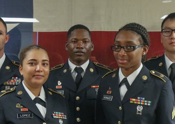 Soldiers compete in 1CDSB Soldier and NCO of the Year competition