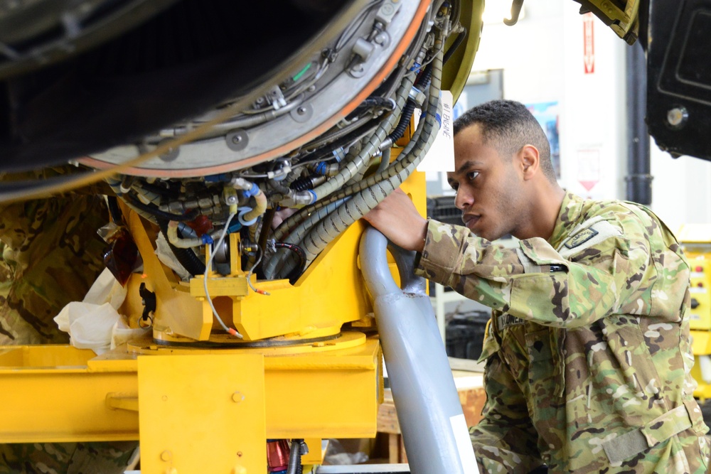 B Company, 1st General Support Aviation Battalion, 214th Aviation Regiment 400 hours phase maintenance on an CH-47 Chinook