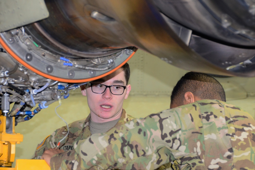 B Company, 1st General Support Aviation Battalion, 214th Aviation Regiment 400 hours phase maintenance on an CH-47 Chinook