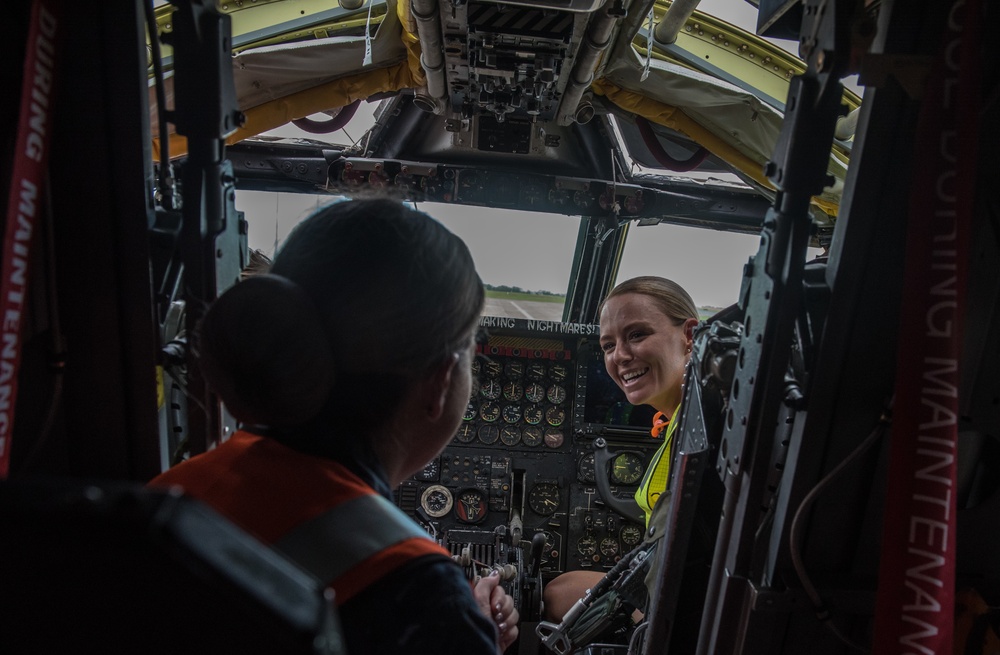 U.S., Australian teams conduct bomber ops, air support training during Enhanced Air Cooperation exercise at RAAF Darwin