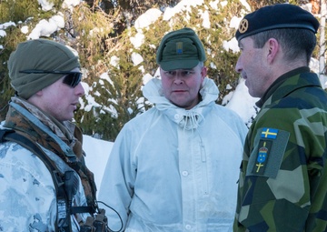 Swedish Supreme Commander meets Marine Rotational Force- Europe Leaders