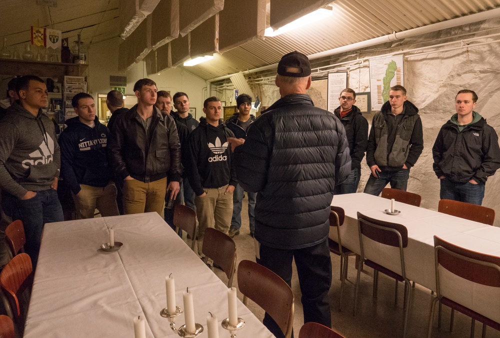 U.S. Marines visit Swedish Fortress