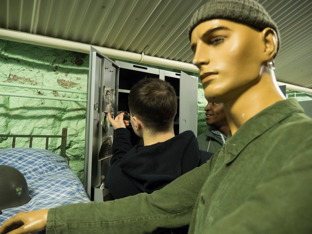 U.S. Marines visit Swedish Fortress