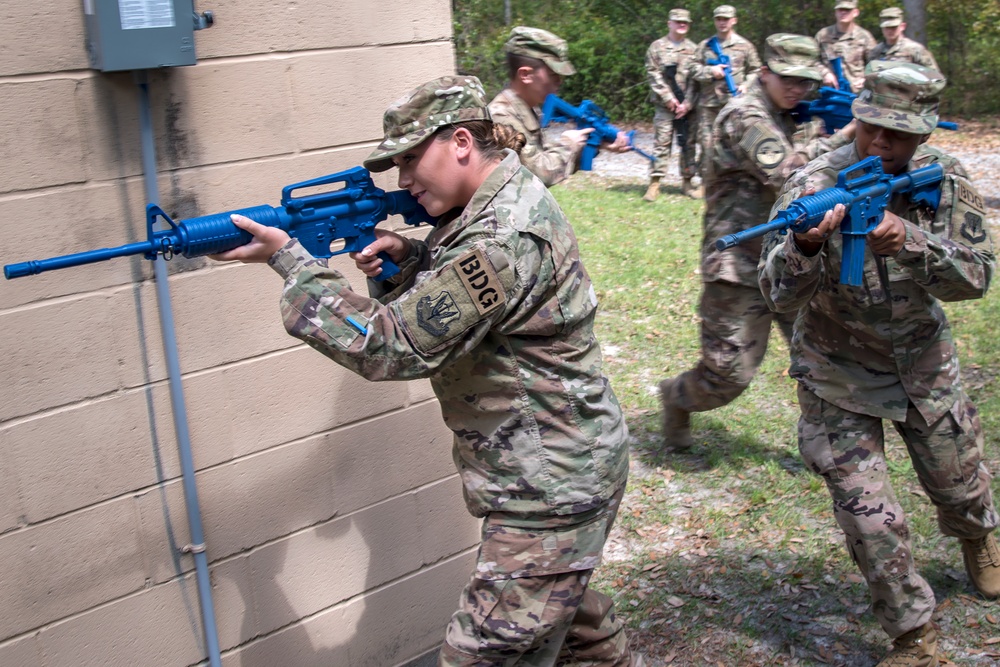 IQT molds BDG Airmen