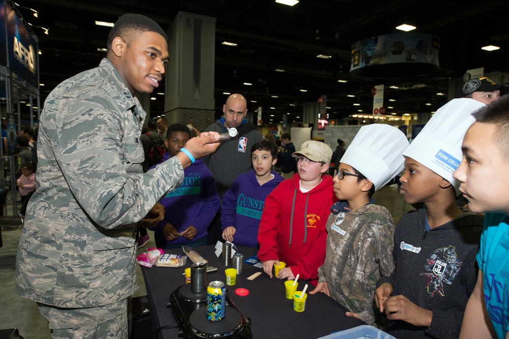 DoDSTEM at 2018 USA Science and Engineering Festival
