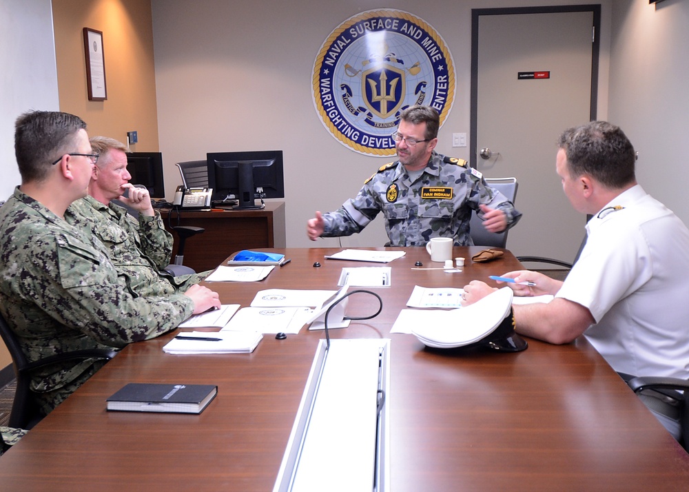Commodore of Warfare Visits SMWDC HQ
