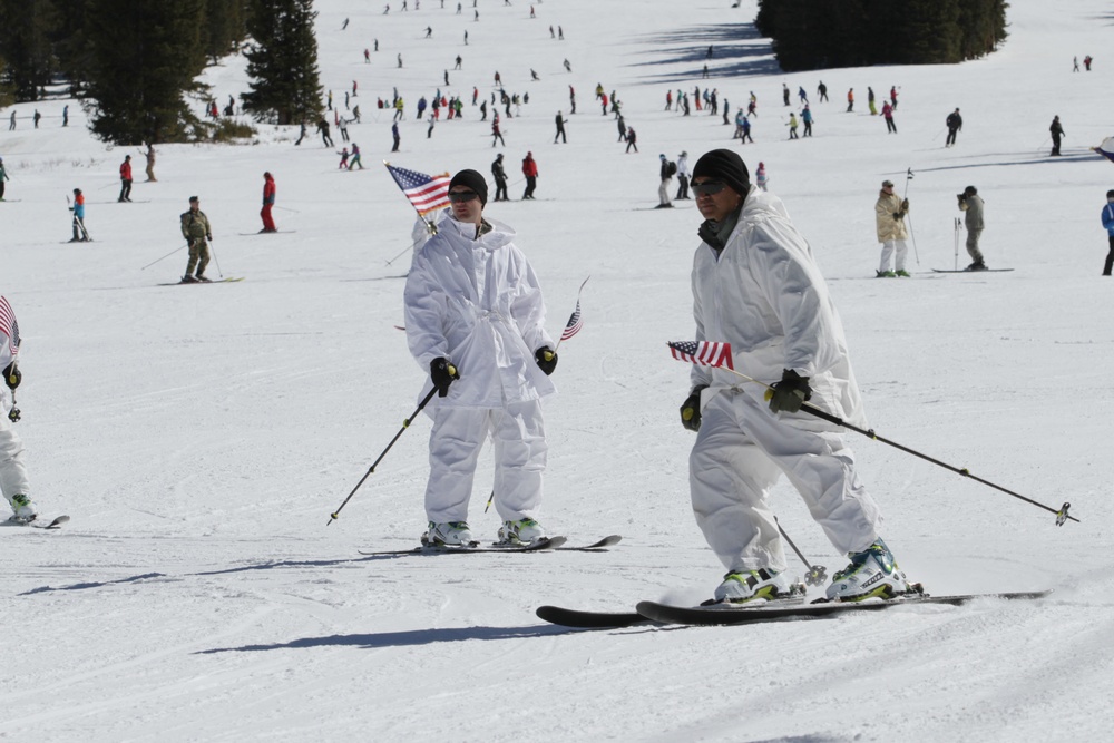 COARNG Soldiers hit slopes during 43rd annual Ski-In Daze