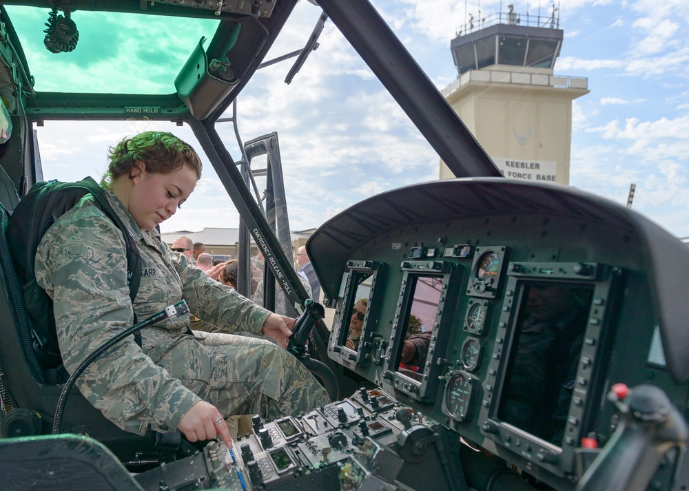 Cadets learn about their Pathway to Blue