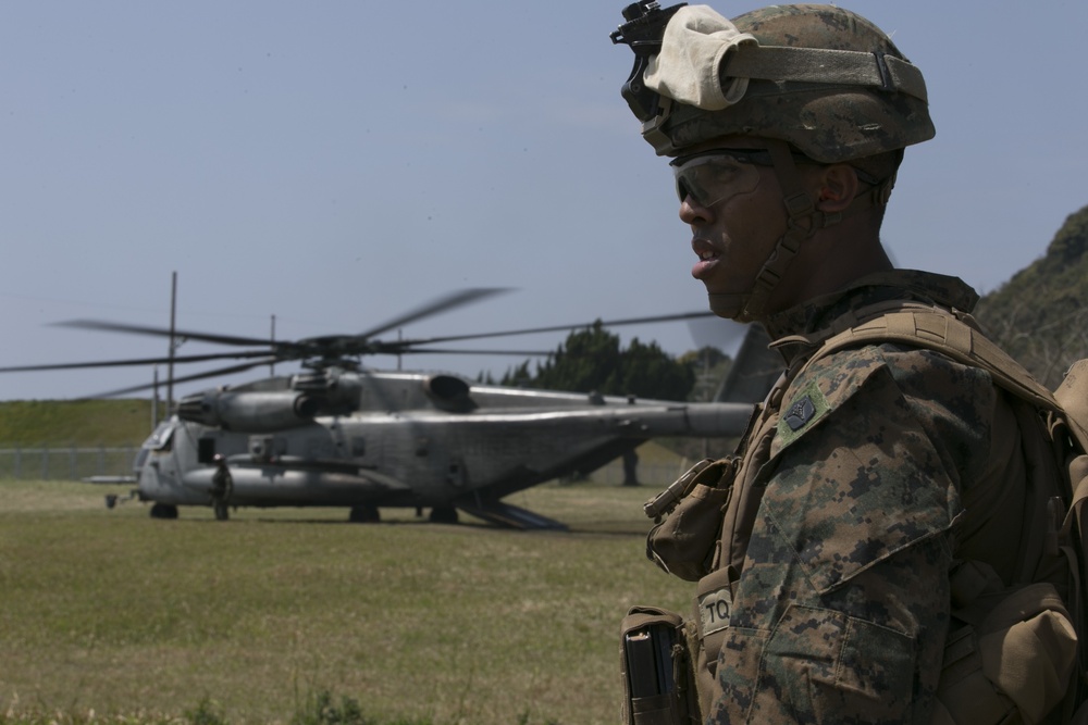 BLT 1/1 Marines conduct fast rope rehearsals with the JGSDF