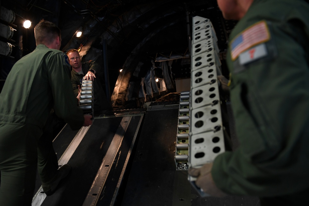 C-17 Globemaster III Starts It's Journey to Charlotte