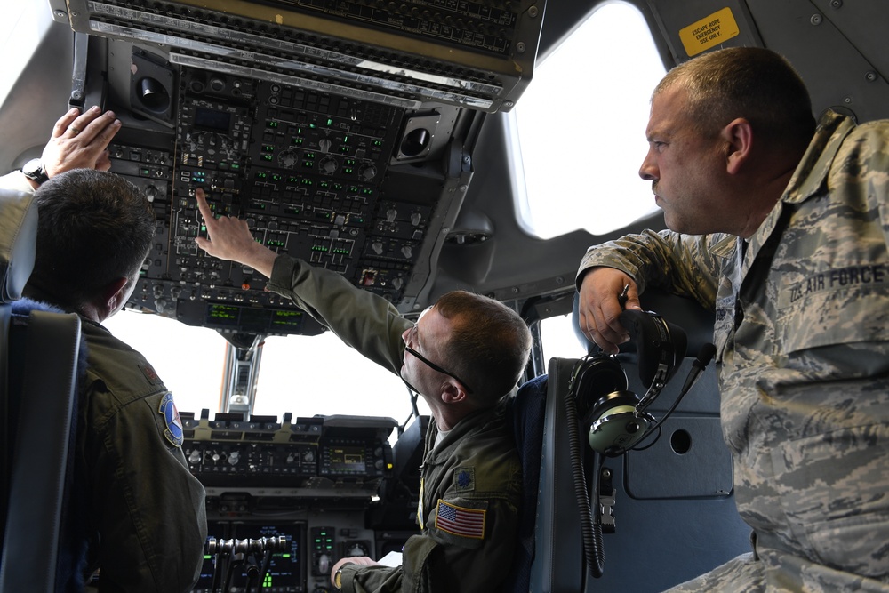 C-17 Globemaster III Starts It's Journey to Charlotte