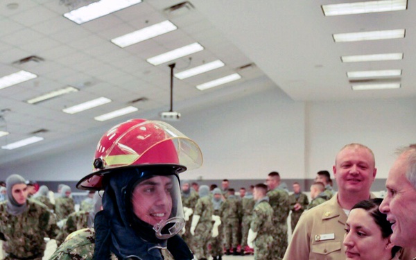 Vice Adm. Sawyer Visits Recruit Training Command
