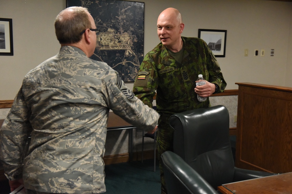 Lithuanian Command Sergeant Major visits 171st as part of State Partnership Program