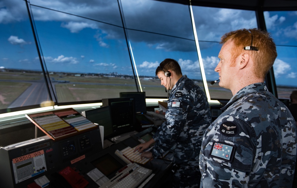 U.S., RAAF teams conduct bomber ops during Exercise Enhanced Air Cooperation at Darwin