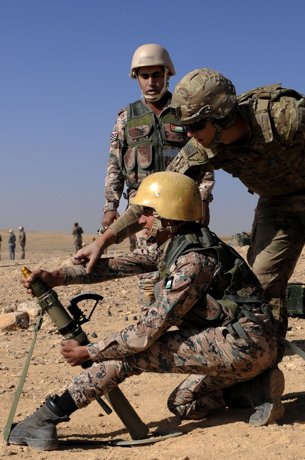 U.S., Jordanian Border mortar men train together