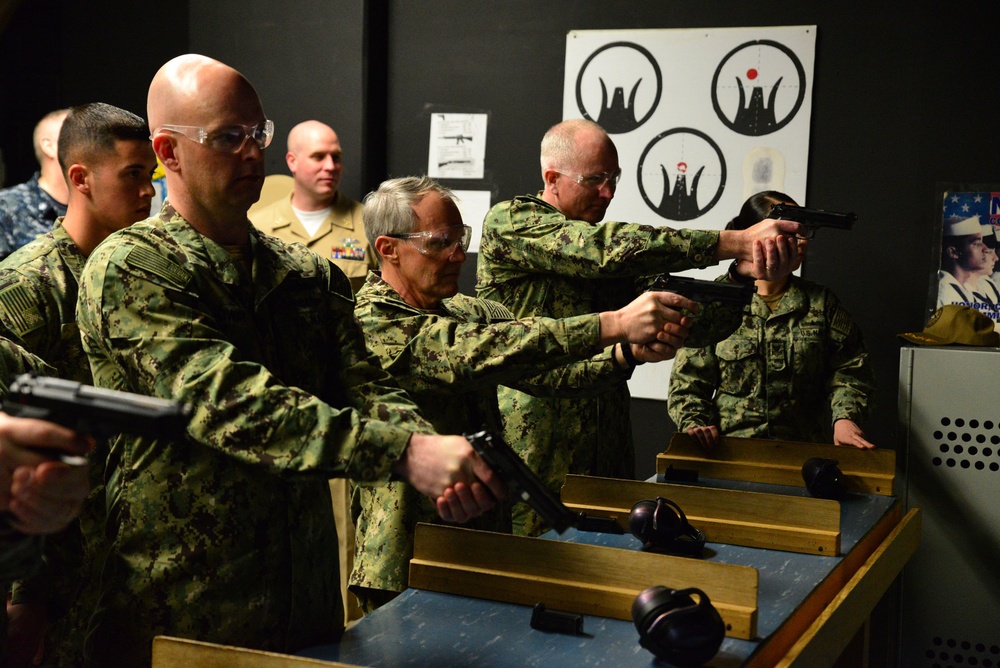 7th Fleet Commander Tours TSC Great Lakes and Learning Sites