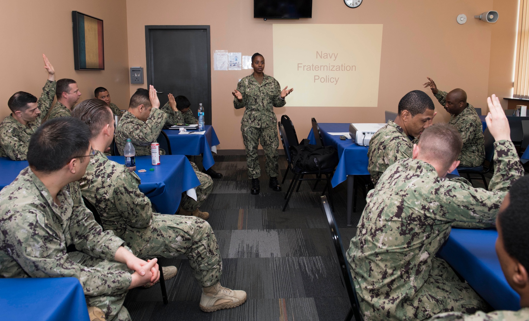 Dvids - Images - Nsf Deveslu Holds Cmeo Debriefing [Image 5 Of 5]