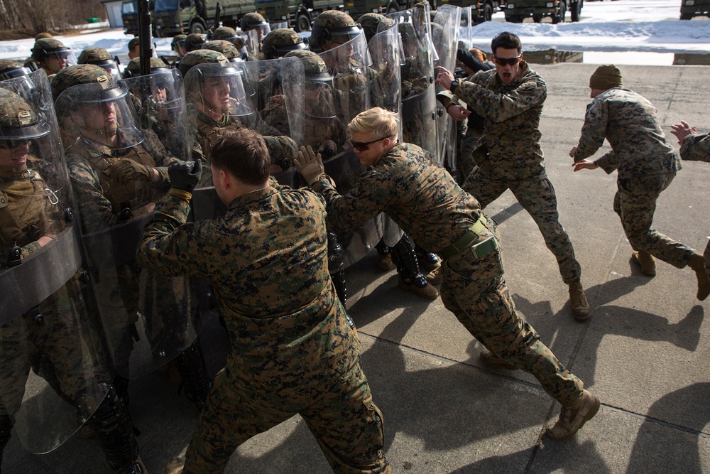 Marines obtain riot control skill set during non-lethal training