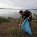 Pearl Harbor Sailors clean bike path