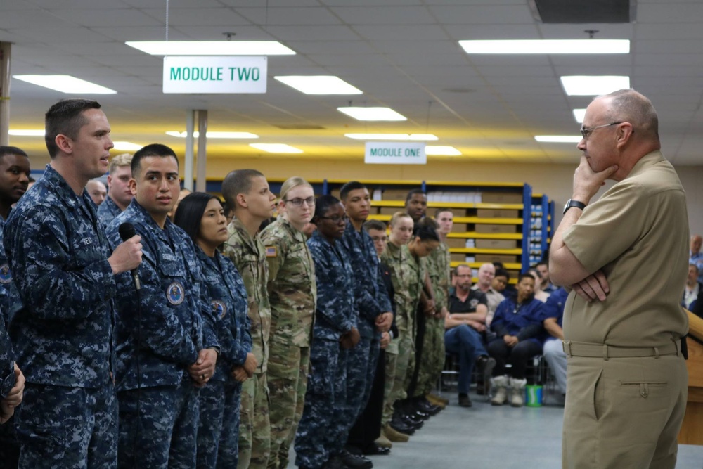 Navy Surgeon General visits Medical Logistics Centers of Readiness Excellence