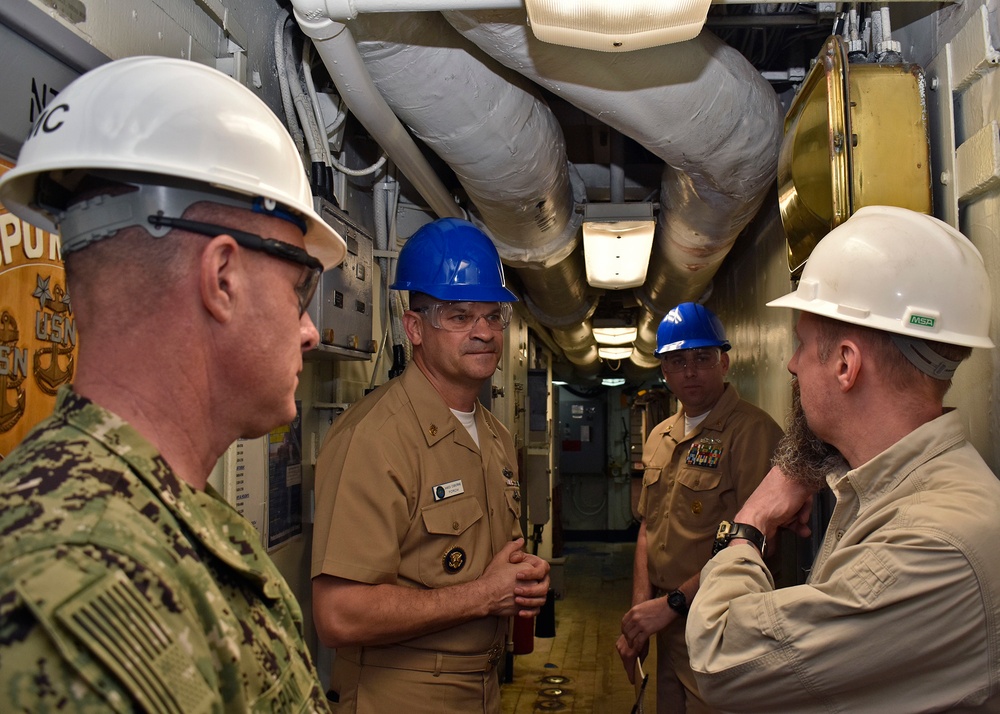 Force Master Chief James W. Osborne visits USS Blue Ridge