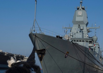 [180411-N-CF105-018] NORFOLK, Va. (April 11, 2018)