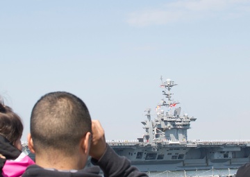 USS Harry S. Truman (CVN 75) and German frigate FGS Hessen (F 221) Depart Naval Station Norfolk