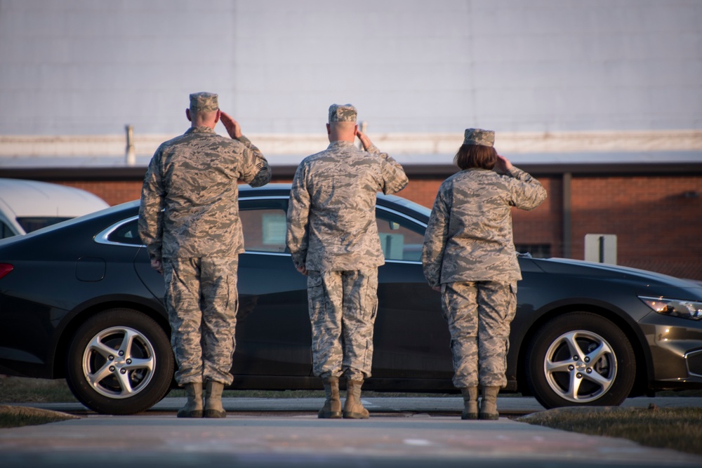 Director of the Air National Guard visits 179th